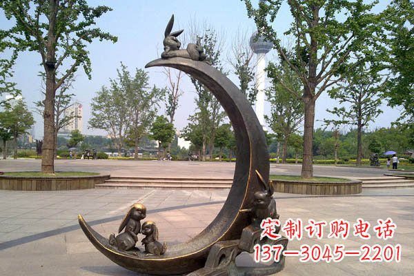 太原典雅月亮铜雕