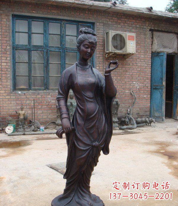 太原中领雕塑精美美女铜雕