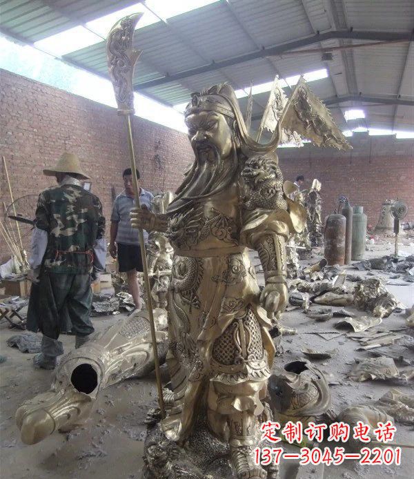 太原关公铜雕:传承中国传统文化
