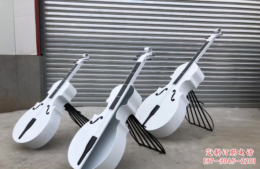 太原精美的不锈钢大提琴雕塑,让你的空间更加温馨