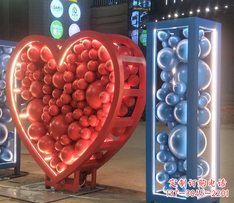 太原艺术级不锈钢字母雕塑