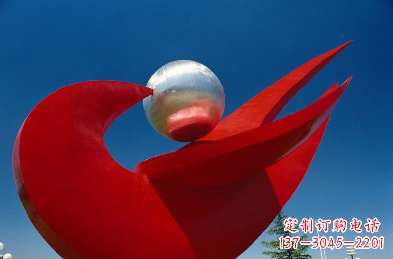 太原和平鸽雕塑:铸造和平与爱的象征