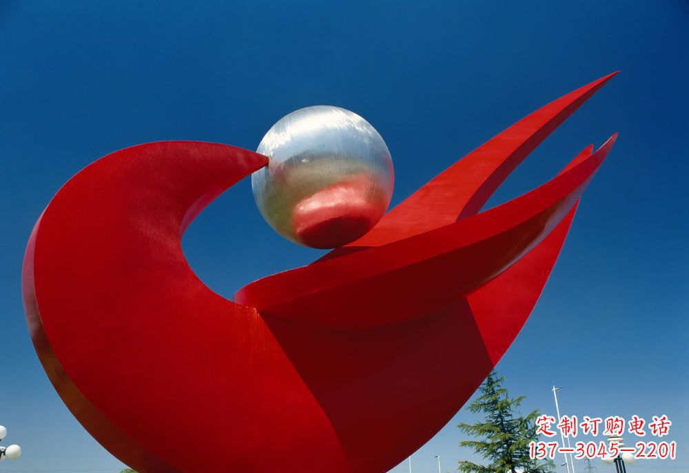 太原优雅而高雅的和平鸽雕塑
