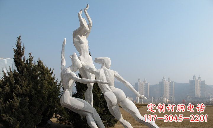 太原中领雕塑:优雅动人的不锈钢滑冰女孩雕塑