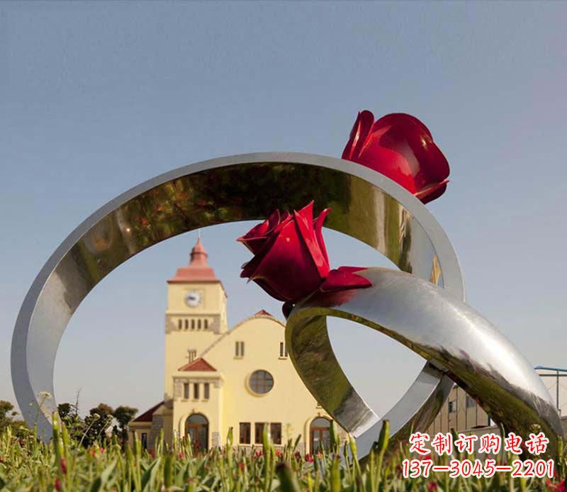 太原中领雕塑:风格独特的不锈钢玫瑰戒指雕塑