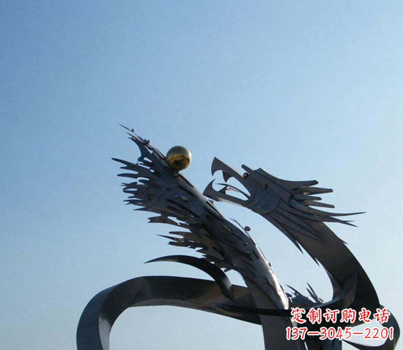太原中领雕塑-不锈钢龙吞球抽象雕塑