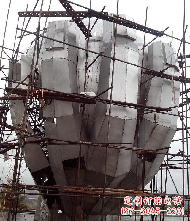 太原广场不锈钢蟠桃大型景观雕塑