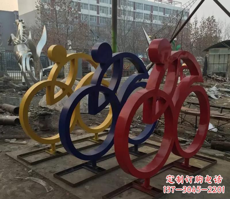 太原广场不锈钢骑自行车人物景观雕塑