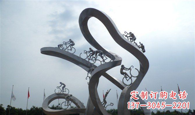 太原广场不锈钢骑自行车人物雕塑