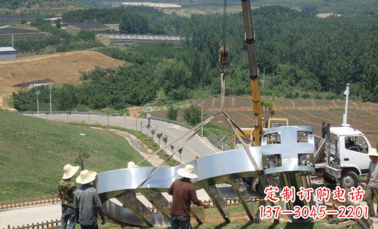 太原中领雕塑:高质量不锈钢竖琴雕塑