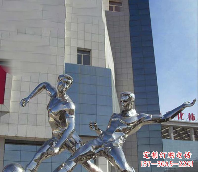 太原中领雕塑:专业的足球运动雕塑定制
