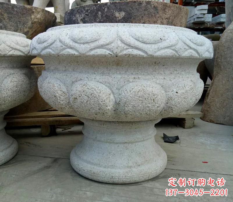 太原中领雕塑精美大理石花盆雕塑