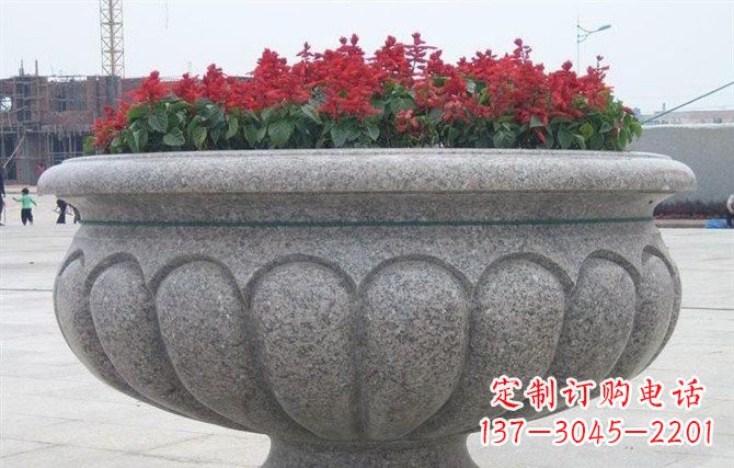 太原流线形花盆雕塑,打造完美室外空间
