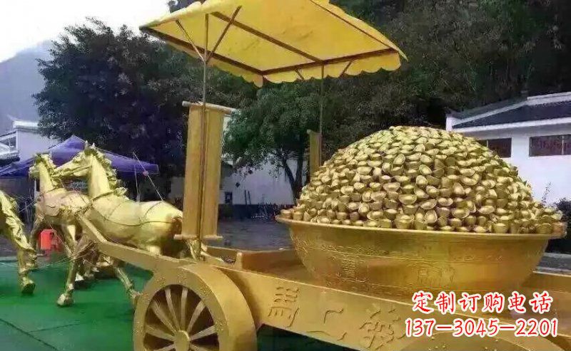 太原中领雕塑:精美的玻璃钢马雕塑