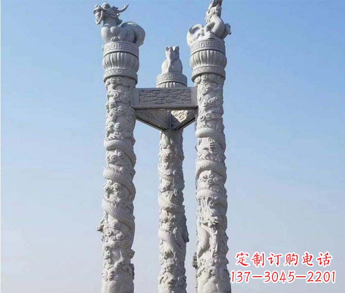 太原中领雕塑推出的高端盘龙柱石雕,是一种精美…