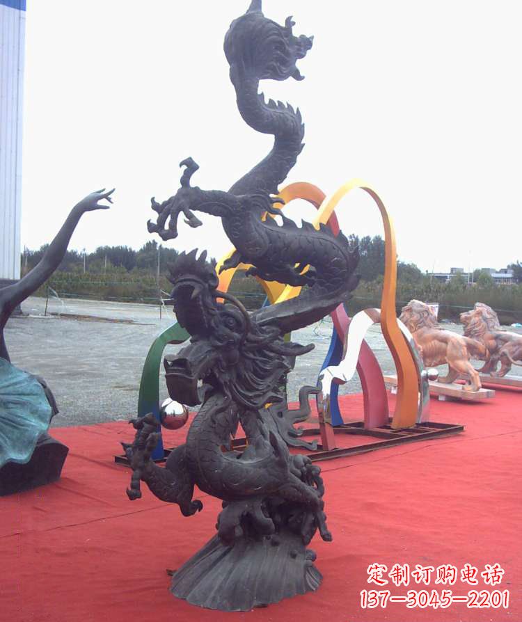 太原精美铜雕龙,汇聚古典气息