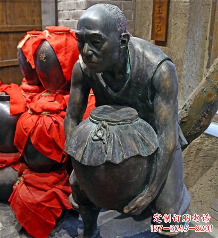 太原铜质老人抱酒图案雕塑