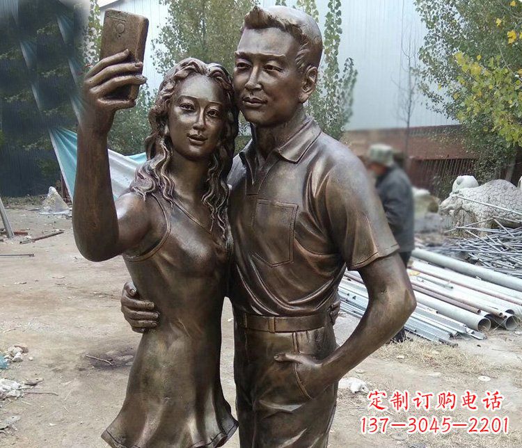太原中领雕塑:精美的情侣雕塑