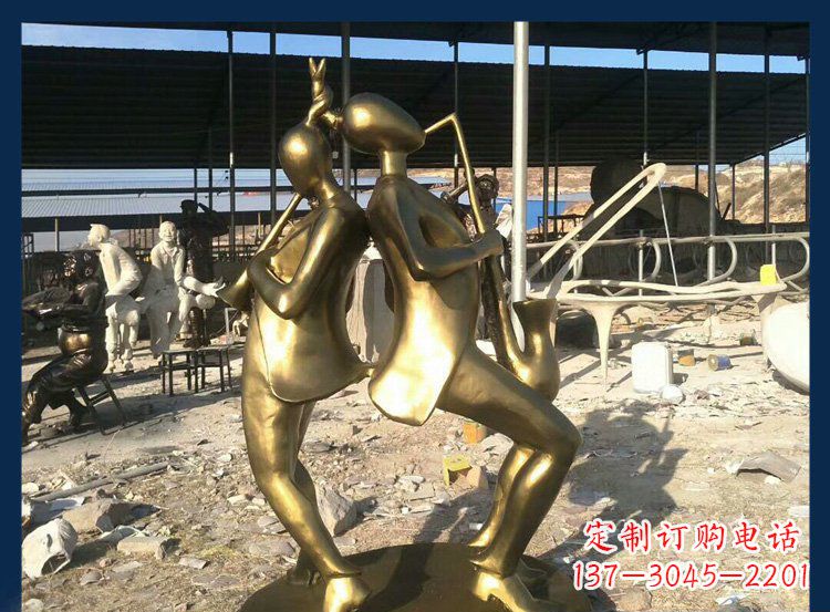 太原中领雕塑：优雅萨克斯铜雕贴金吹管人物雕塑