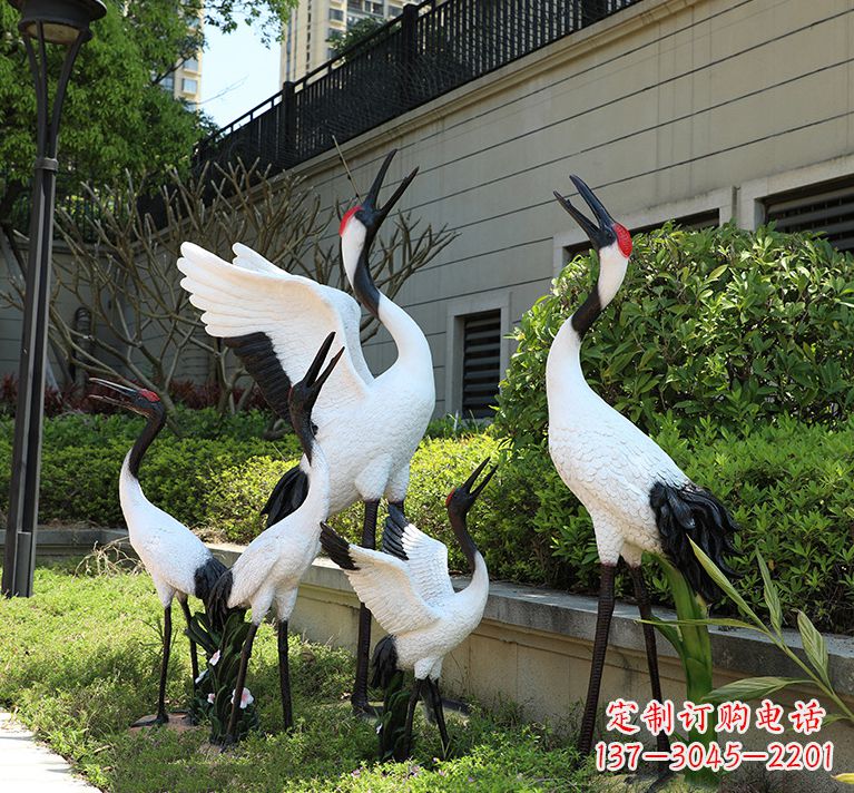 太原精致仿真的仙鹤雕塑