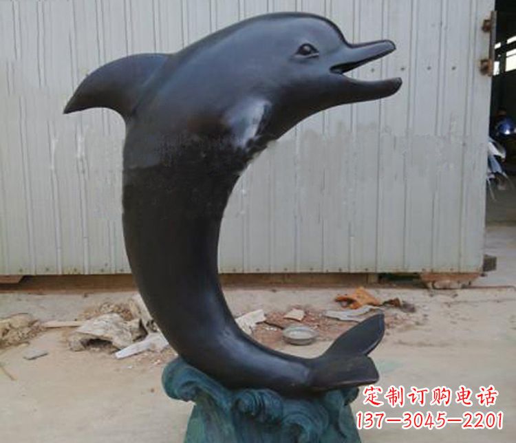 太原一群海豚成就美丽的海洋动物喷泉铜雕塑