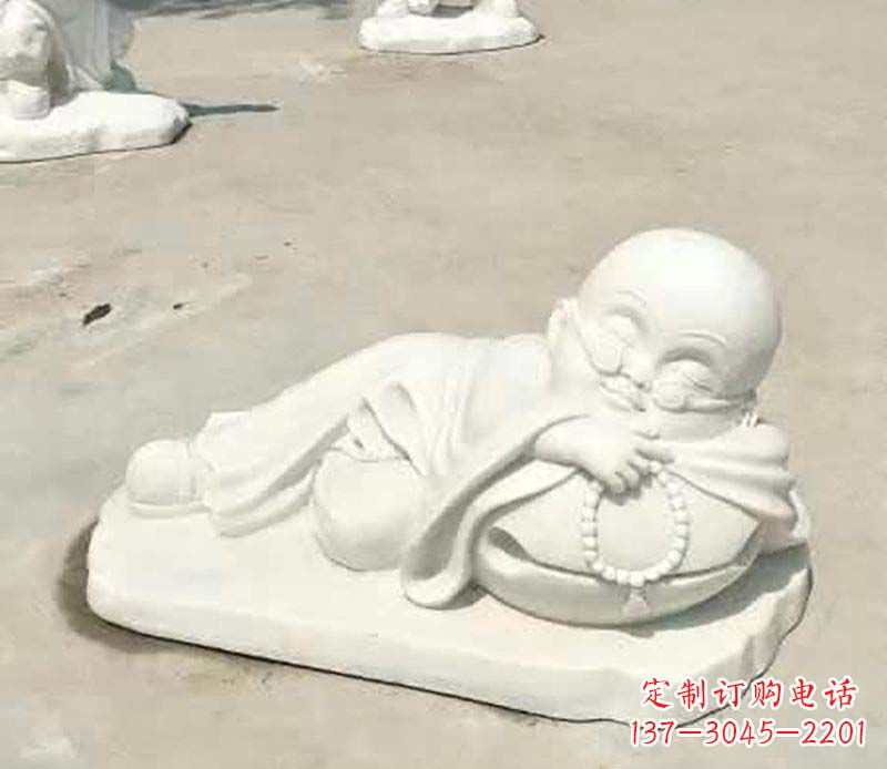 太原传统尊贵,别具一格的汉白玉小和尚雕塑