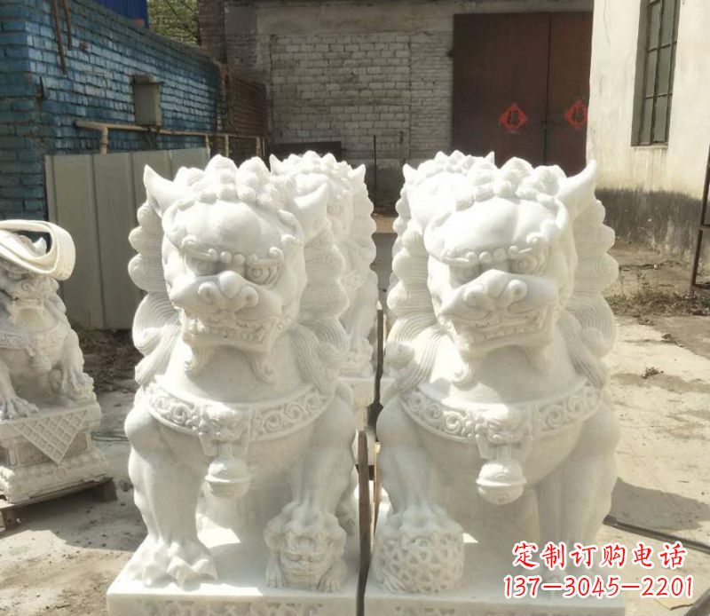 太原中领雕塑:绣球狮子石雕