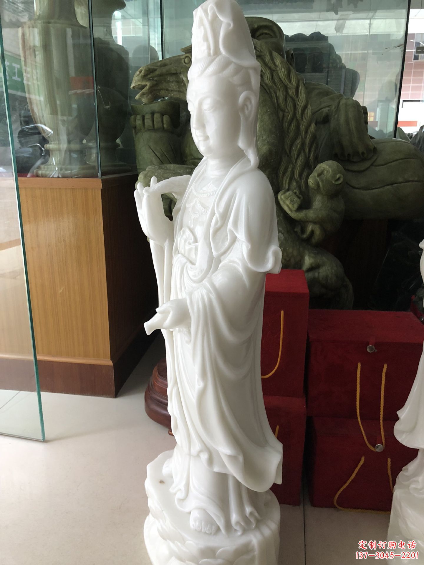 太原精美汉白玉观音菩萨雕塑