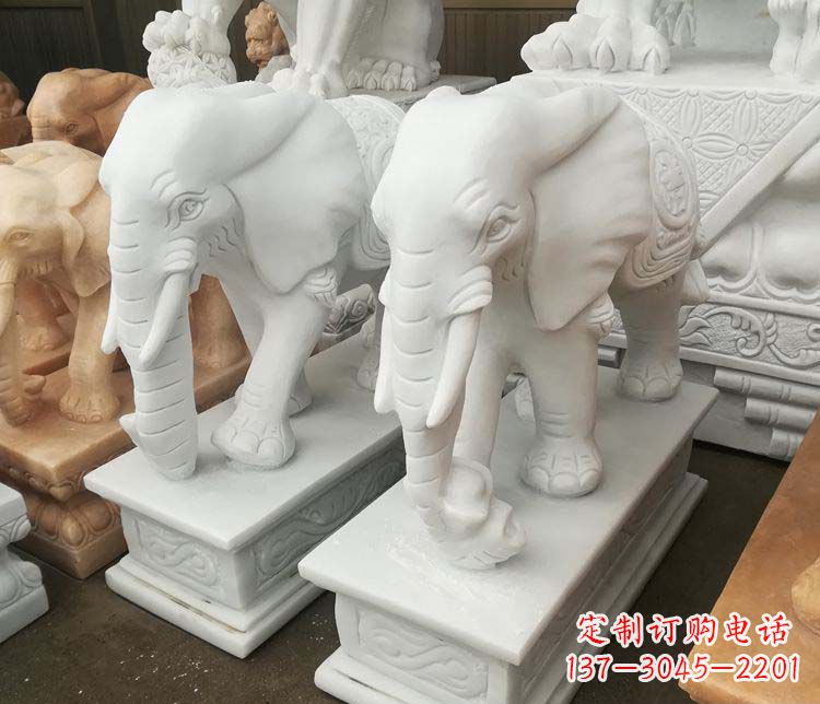 太原独特的大象雕塑造型精美