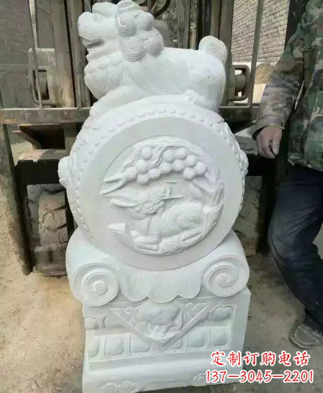 太原中领雕塑出品,精雕细琢汉白玉狮子门墩
