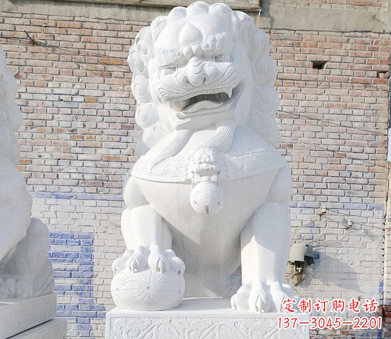 太原正宗汉白玉狮子门墩雕塑