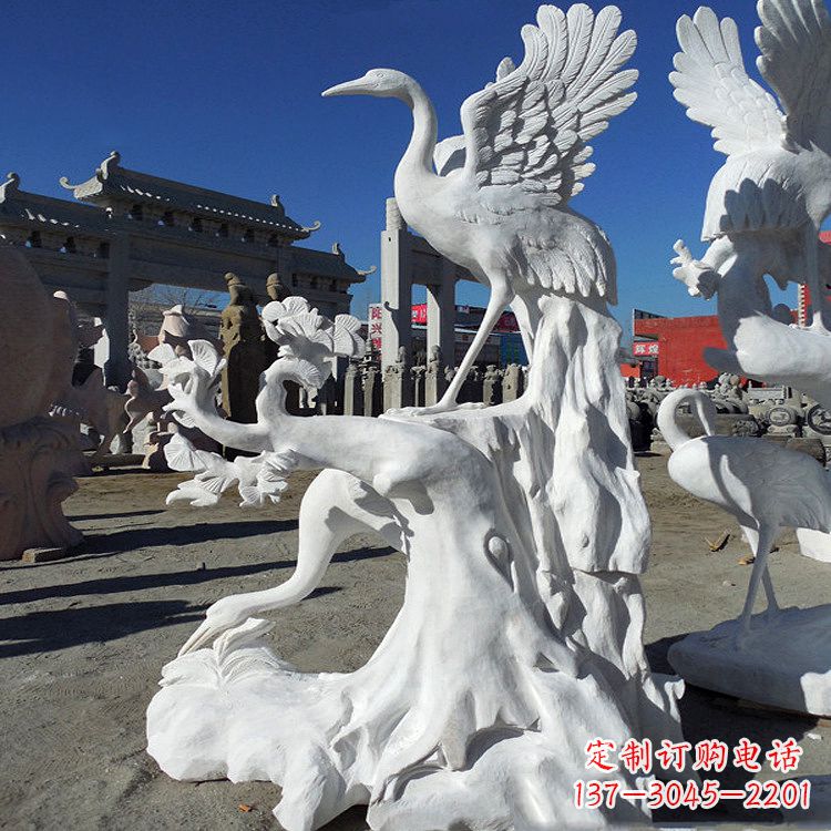 太原汉白玉仙鹤景观石雕,让你的空间充满灵动之美