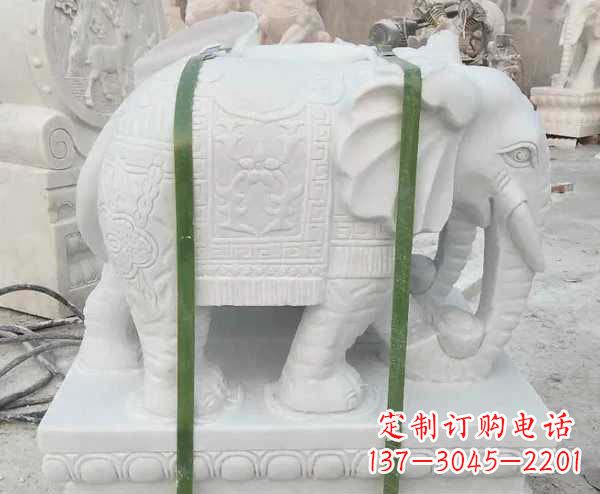 太原瑞气四溢的汉白玉招财大象雕塑