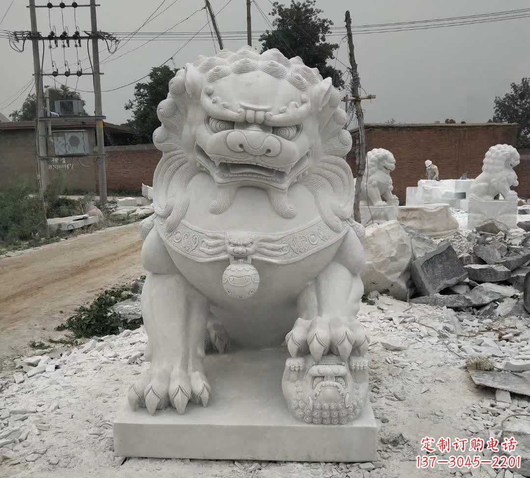 太原非凡威猛!来自中领雕塑的狮子踩球石雕