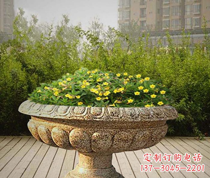 太原精美雕刻的花岗岩花盆驰骋提供
