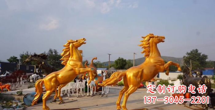 太原高品质黄铜色奔马铜雕