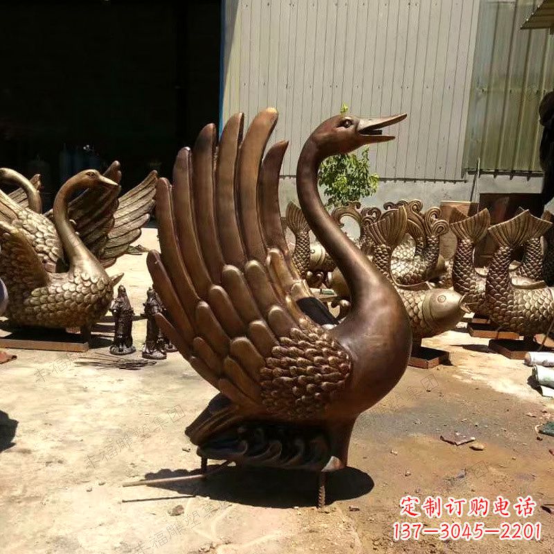 太原精美黄铜天鹅雕塑中领雕塑的精美黄铜天鹅雕…