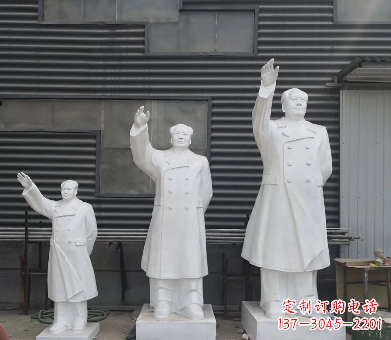 太原追随主席足迹,收藏挥手毛主席校园伟人石雕