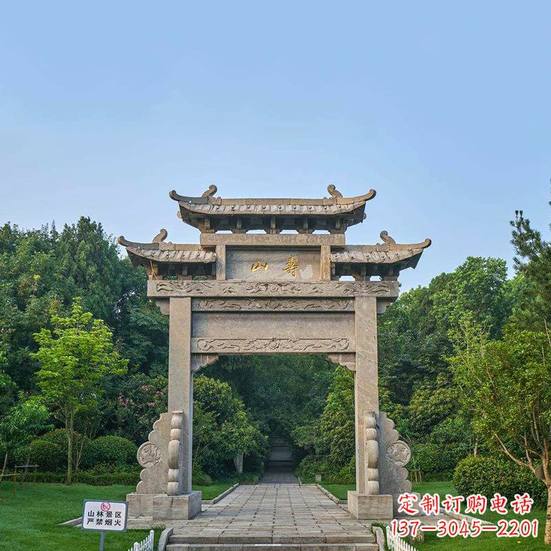 太原景区单门石牌坊雕塑