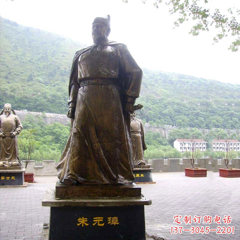 太原传承古代荣耀,朱元璋帝王铜雕塑像