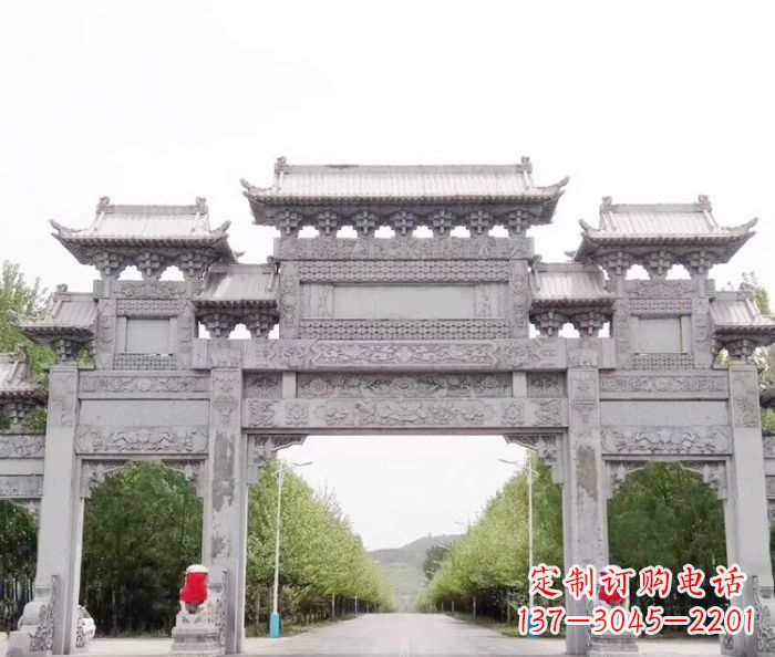 太原三门石雕牌坊,独具特色的地标雕塑