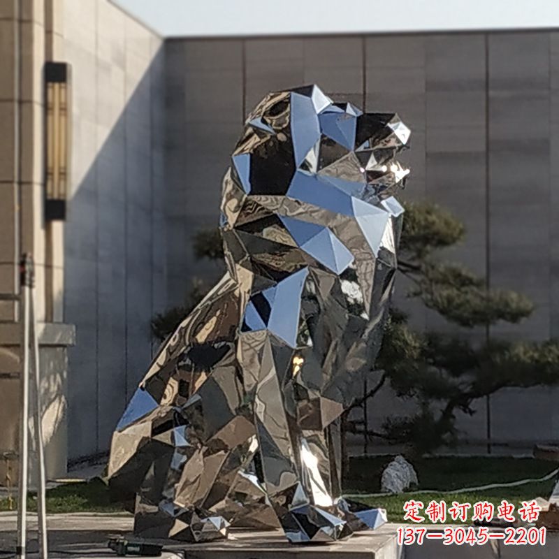 太原现代狮子雕塑,金属时尚与艺术完美结合