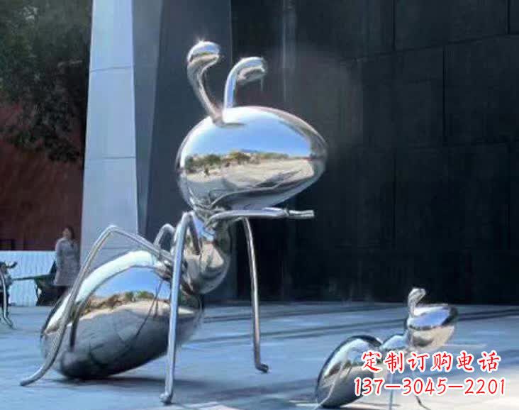太原不锈钢蚂蚁雕塑,抛光镜面,精致精美