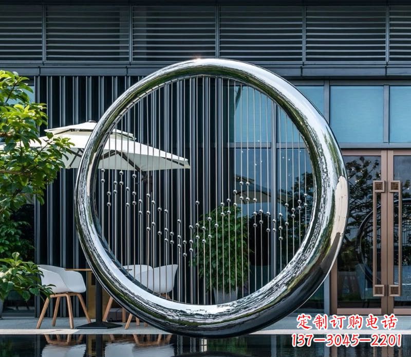 太原精美的镜面不锈钢圆环雕塑