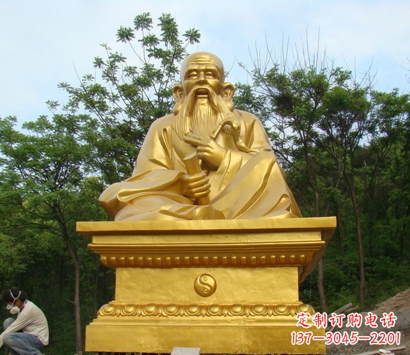 太原拥有传统文化精髓的老子铜雕
