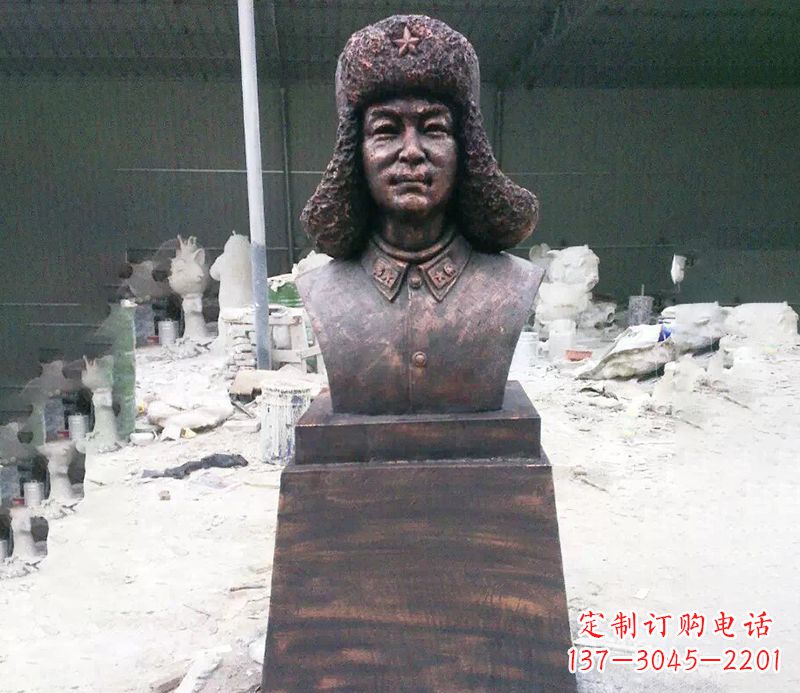 太原风采灿烂,无与伦比的雷锋雕塑