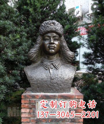 太原领雕塑:全国首创雷锋青铜胸像