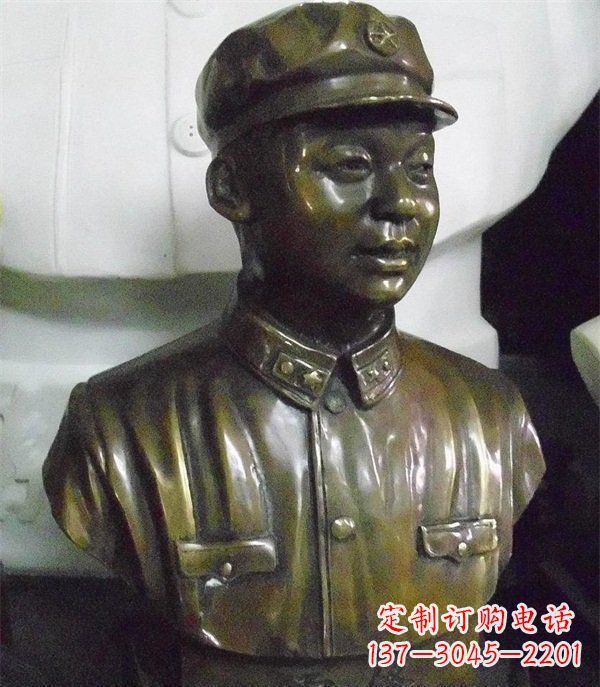 太原雷锋胸像校园玻璃钢仿铜人物雕塑