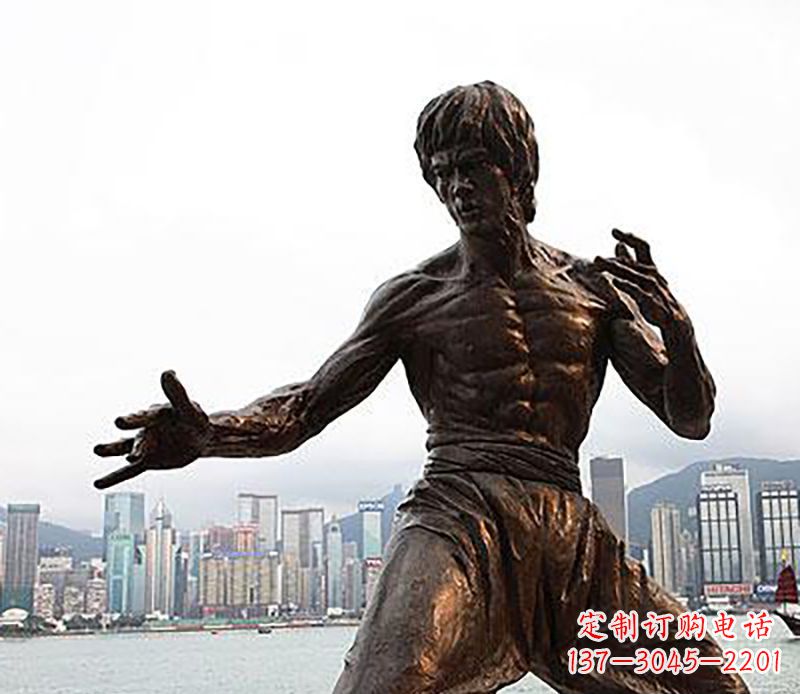 太原李小龙铜雕,为您展现明星的精彩!