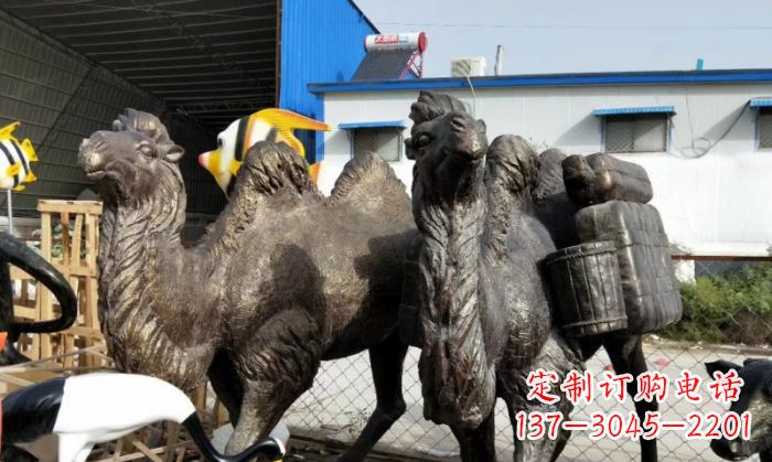 太原骆驼铜雕塑,刻画最精致的美丽